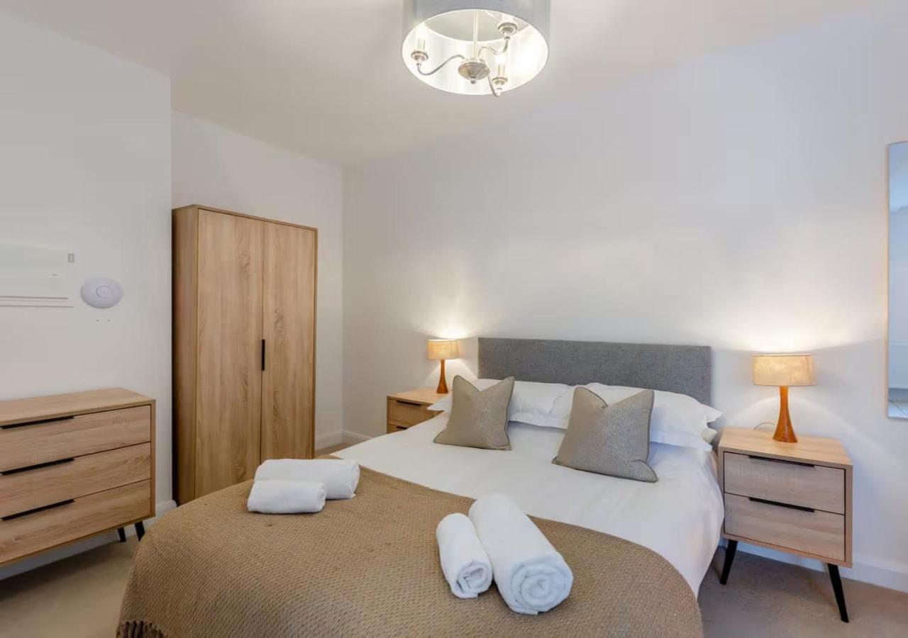 אולברסטון Lonsdale House Boutique Apartments מראה חיצוני תמונה